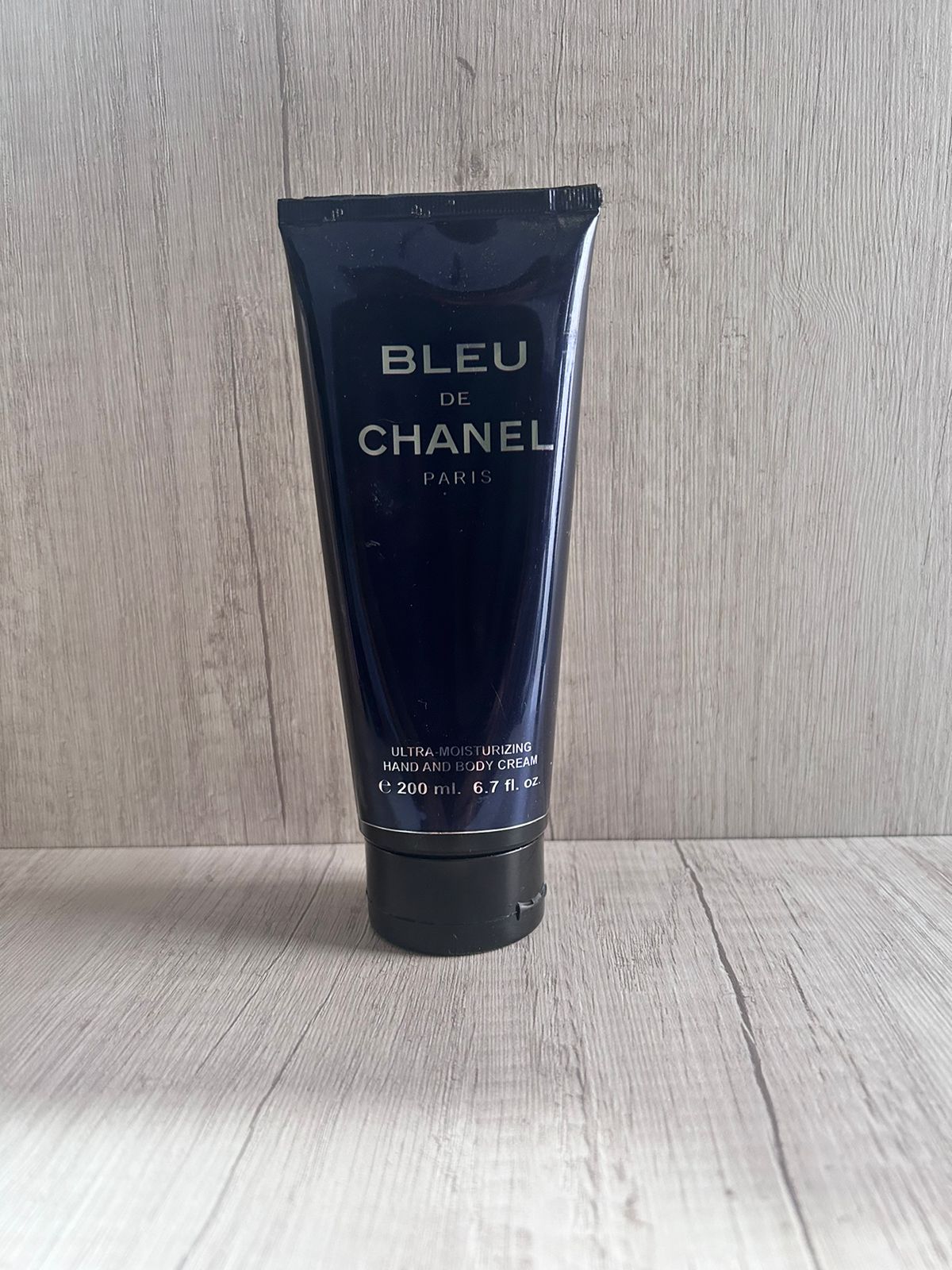 CREMA CORPORAL BLEU DE CHANEL 200ML disponible en Yaxa Colombia